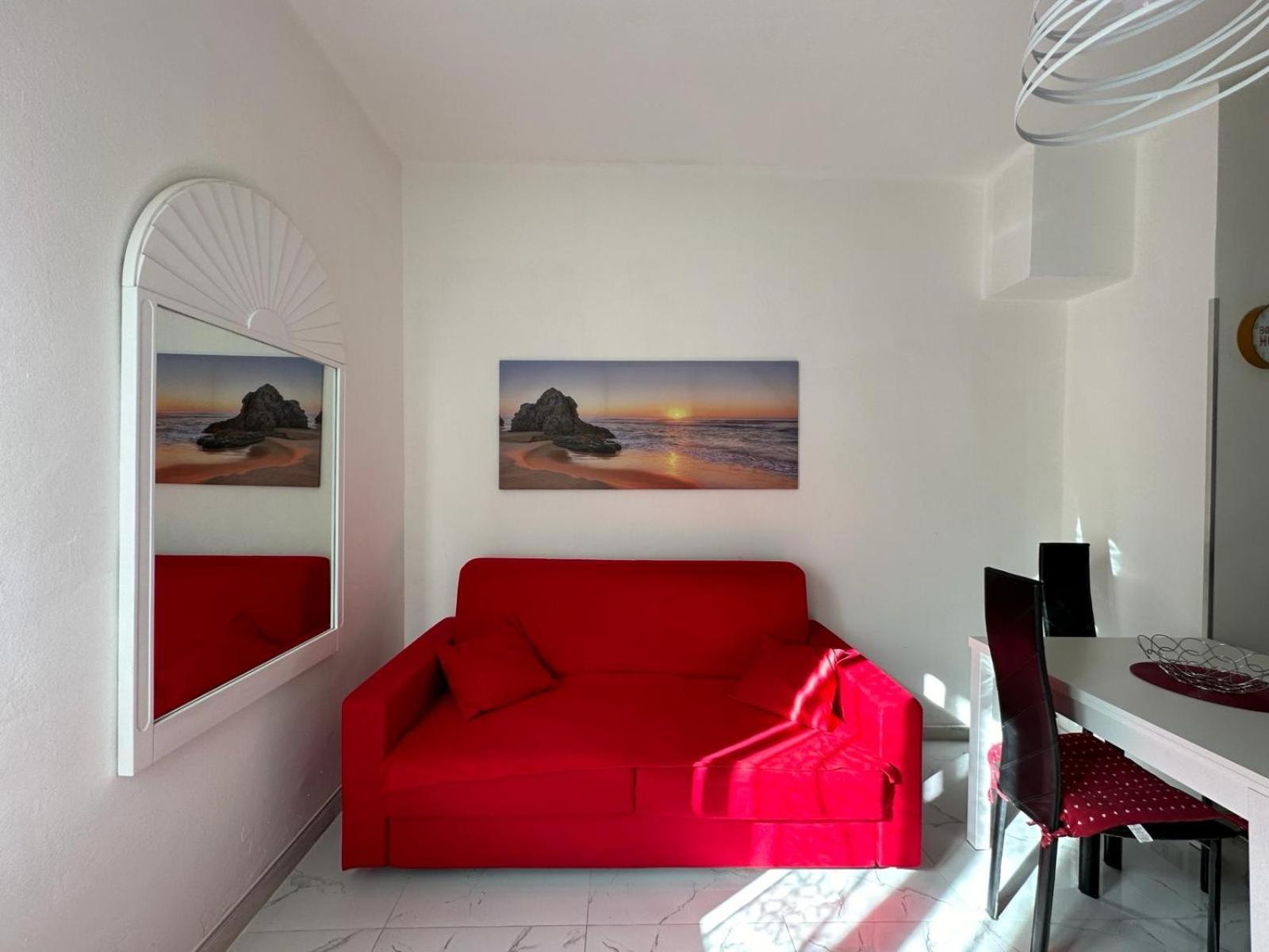 Wh - Dolce Vita - Bilocale - 5 Minuti Dal Centro - Parcheggio Gratuito - Wifi 圣雷默 外观 照片